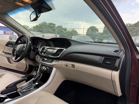 Used 2015 Honda Accord EX-L image 21
