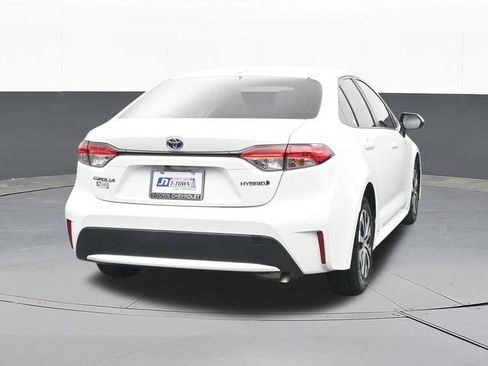 Used 2022 Toyota Corolla LE FWD image 12