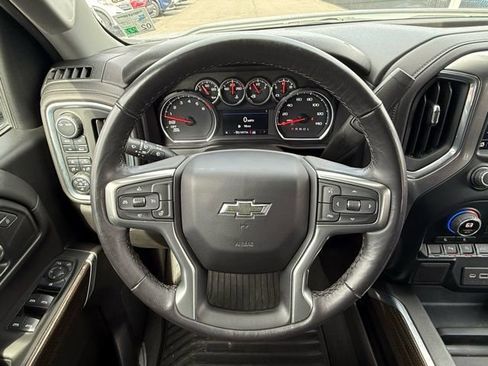 Used 2022 Chevrolet Silverado 1500 RST w/ Redline Edition AWD/4WD image 22