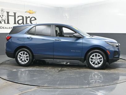 Used 2024 Chevrolet Equinox LS w/ LS Convenience Package