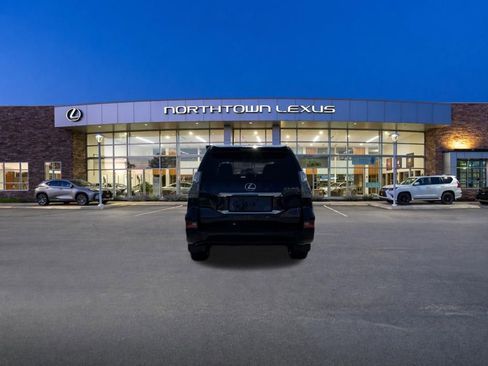 Used 2018 Lexus GX 460 Premium AWD/4WD image 20