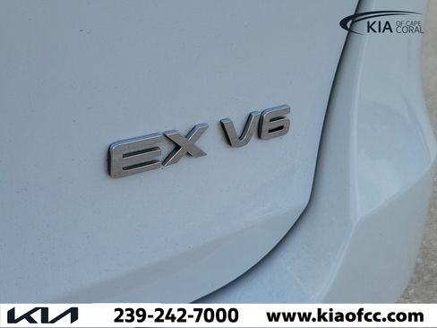 Certified 2019 Kia Sorento EX FWD image 11