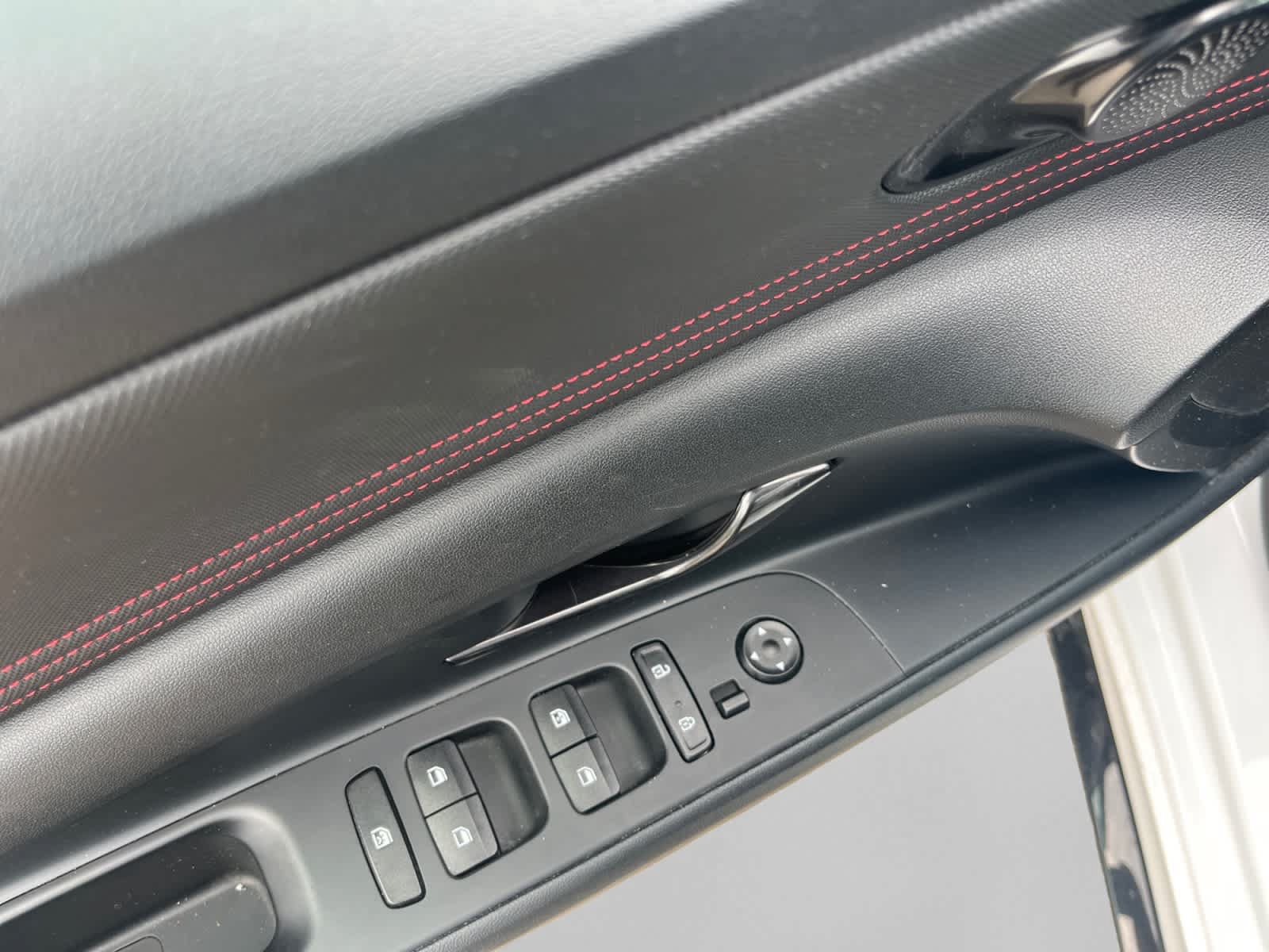Used 2023 Hyundai Elantra N Line FWD image 10