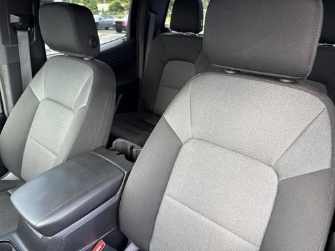 Used 2025 Chevrolet Colorado W/T w/ WT Custom Package RWD image 11