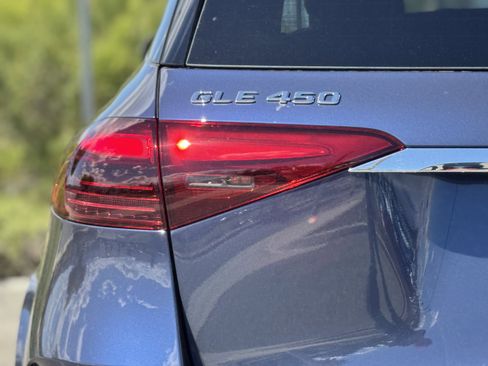 New 2026 Mercedes-Benz GLE 450 4MATIC image 11