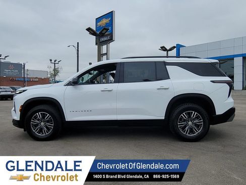 Certified 2024 Chevrolet Traverse LT AWD/4WD image 14
