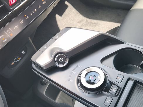 New 2025 Kia EV6 Light image 18