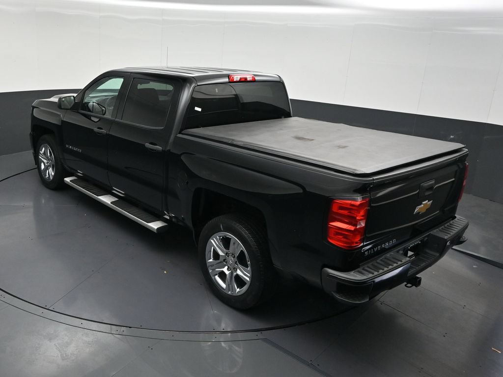 Used 2018 Chevrolet Silverado 1500 Custom RWD image 22