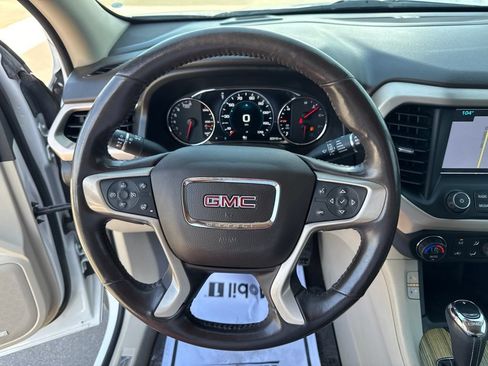 Used 2019 GMC Acadia Denali w/ Technology Package AWD/4WD image 19