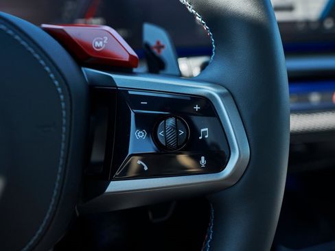 Used 2025 BMW M5 Touring image 61