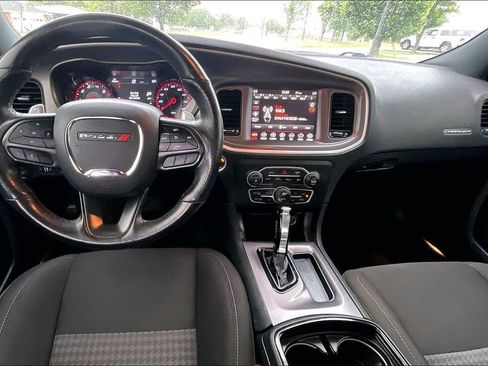 Used 2020 Dodge Charger R/T w/ Blacktop Package RWD image 15