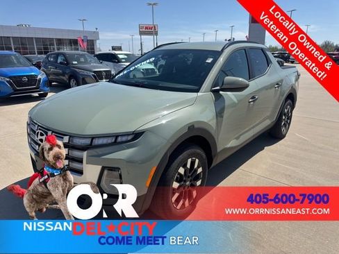 Used 2025 Hyundai Santa Cruz SEL FWD image 1