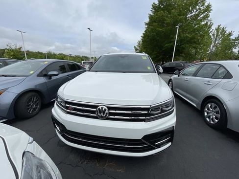 Used 2020 Volkswagen Tiguan SEL Premium R-Line AWD/4WD image 6