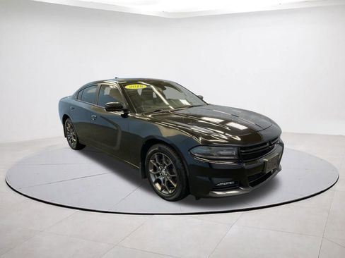 Used 2018 Dodge Charger GT image 1