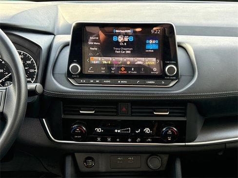 Certified 2024 Nissan Rogue SV image 15