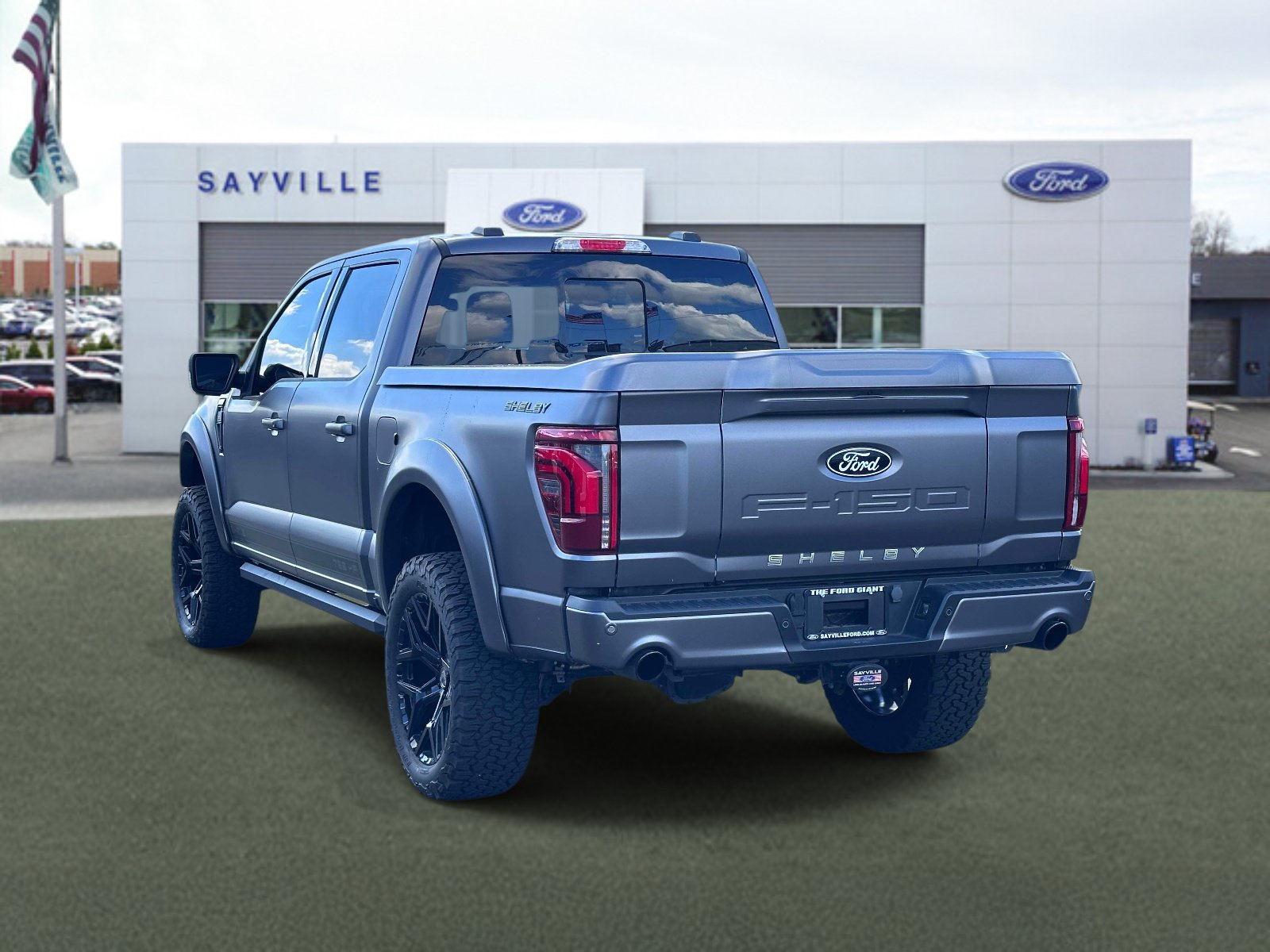 Used 2025 Ford F150 Lariat w/ Equipment Group 502A High AWD/4WD image 4