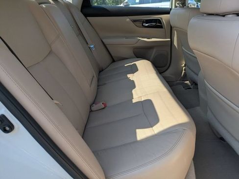 Used 2014 Nissan Altima 2.5 SL w/ Technology Package FWD image 27