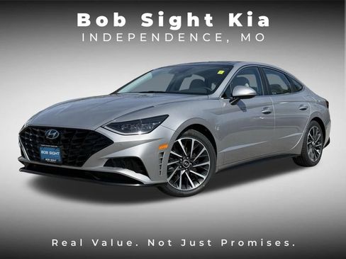 Used 2023 Hyundai Sonata Limited FWD image 1