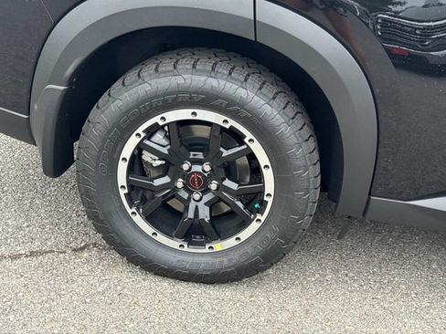 New 2026 Nissan Pathfinder Rock Creek AWD/4WD image 11