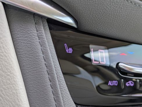 Used 2019 Cadillac XT5 Luxury FWD image 29