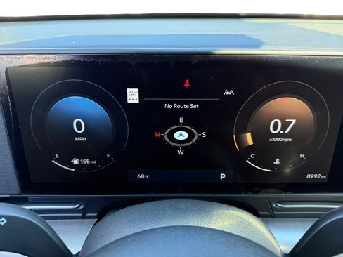 Certified 2025 Hyundai Kona Limited image 11