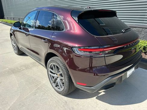 Used 2026 Porsche Macan AWD/4WD image 3