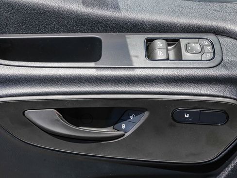 New 2024 Mercedes-Benz eSprinter 170 Cargo image 20