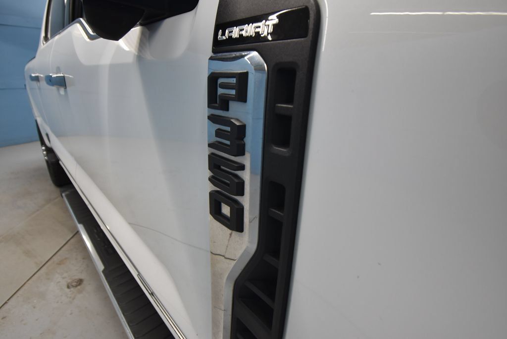 Used 2024 Ford F350 Lariat w/ Chrome Package AWD/4WD image 42