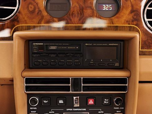 Used 1990 Rolls-Royce Silver Spur II image 93