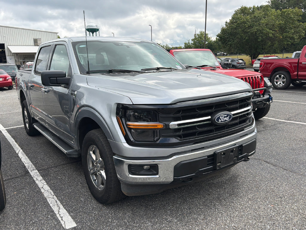 Used 2025 Ford F150 XLT w/ Equipment Group 301A Standard AWD/4WD image 18