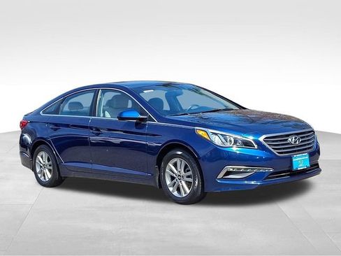 Used 2015 Hyundai Sonata SE w/ Option Group 09 image 1