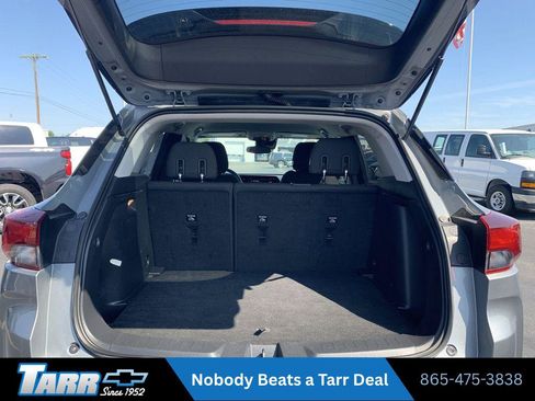 Used 2025 Chevrolet TrailBlazer LT AWD/4WD image 19