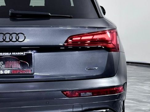 Used 2023 Audi Q5 e Premium Plus w/ Premium Plus Package AWD/4WD image 14
