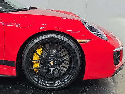 Certified 2019 Porsche 911 Carrera 4 GTS AWD/4WD image 11