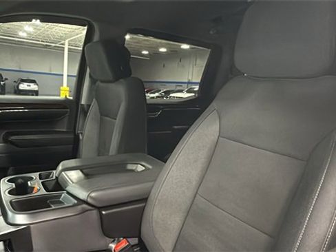 Certified 2024 GMC Sierra 1500 Elevation image 13