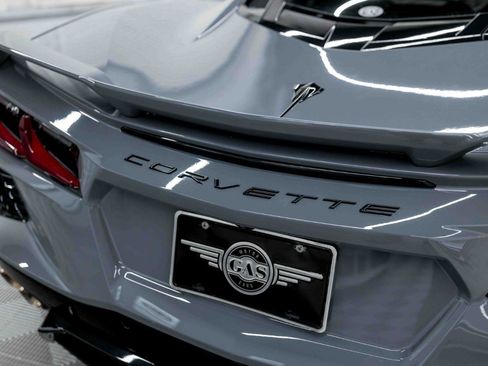 Used 2024 Chevrolet Corvette Stingray Preferred Cpe w/ Z51 Performance Package RWD image 23