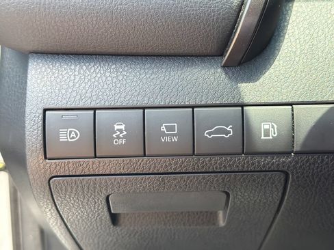 Used 2018 Toyota Camry XSE w/ Audio Package FWD image 33