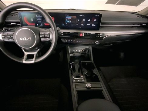 Used 2025 Kia K5 LXS FWD image 15