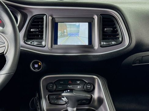 Used 2019 Dodge Challenger R/T w/ Driver Convenience Group image 14