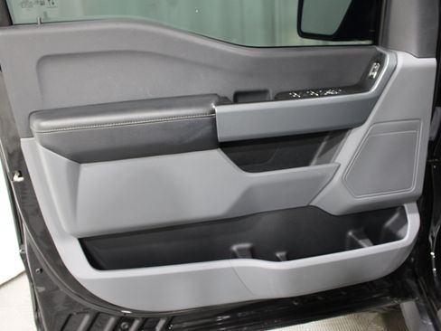 Used 2023 Ford F150 XLT AWD/4WD image 6
