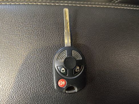 Used 2017 Ford Escape S image 32