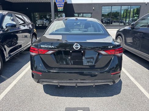 Used 2023 Nissan Sentra SV FWD image 5