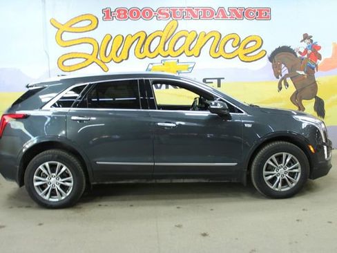 Used 2022 Cadillac XT5 Premium Luxury AWD/4WD image 1