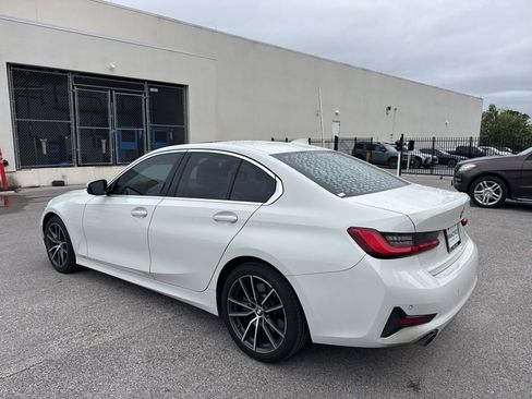 Used 2019 BMW 330i Sedan w/ Driving Assistance Package RWD image 4