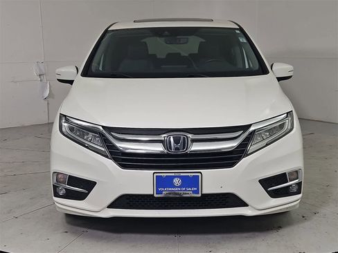Used 2019 Honda Odyssey Elite image 9