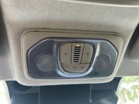 Used 2025 RAM ProMaster 2500 w/ Convenience Group FWD image 48