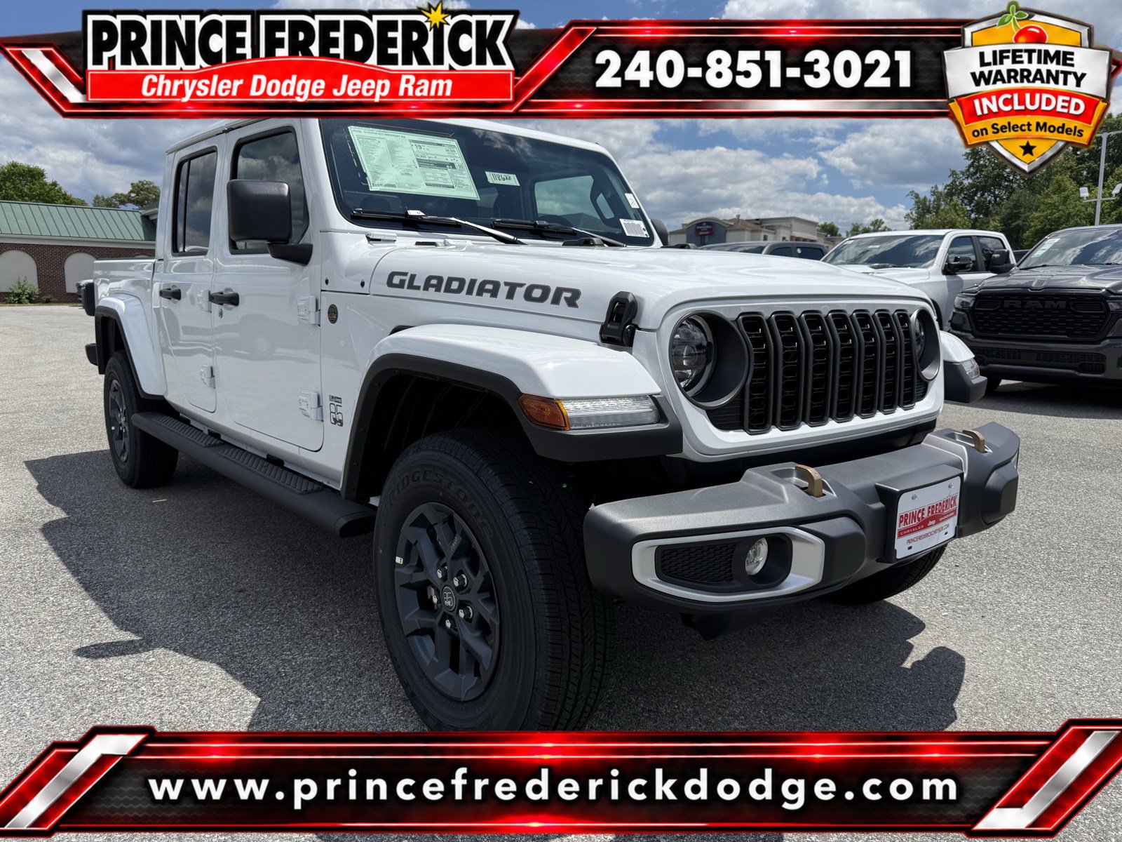 New 2026 Jeep Gladiator Sport AWD/4WD image 1