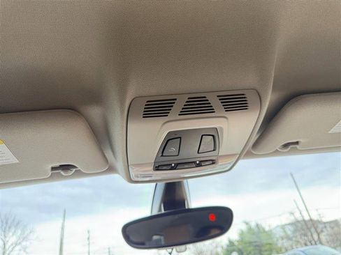 Used 2015 BMW i3 w/ Range Extender image 27