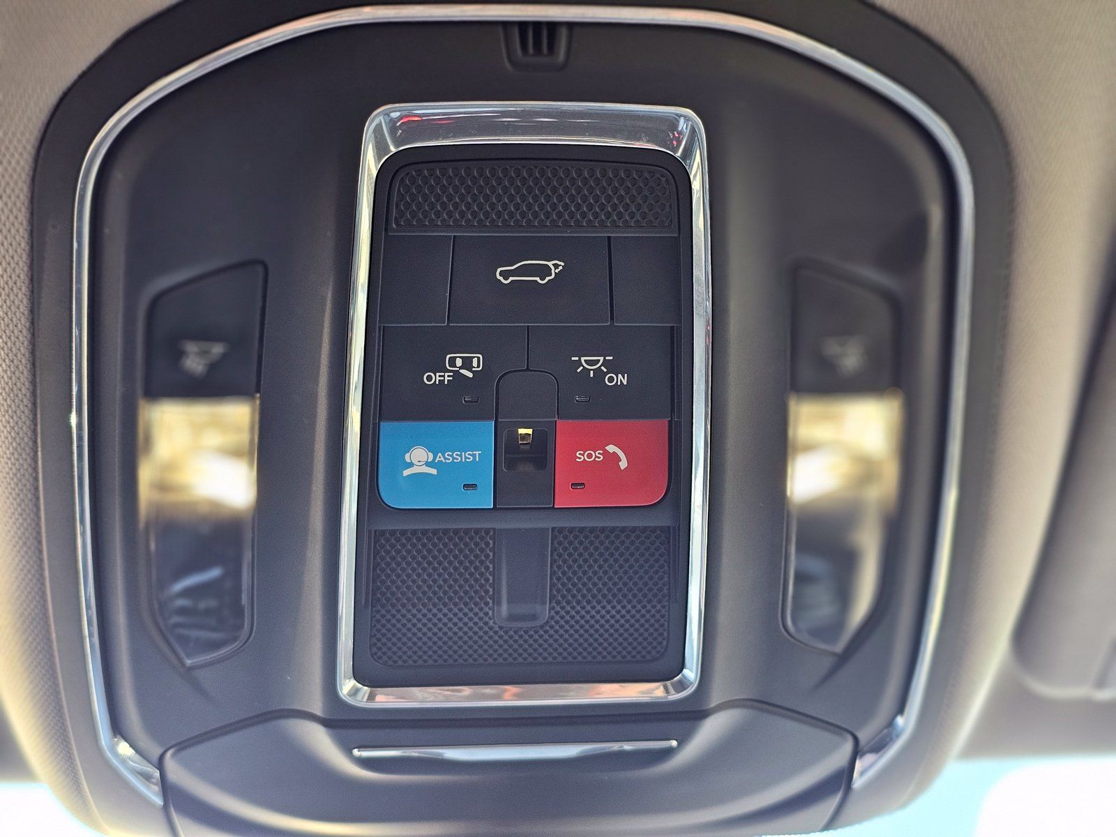 Used 2024 Jeep Wagoneer Series II AWD/4WD image 18