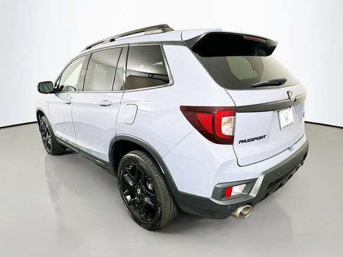 Used 2024 Honda Passport Black Edition image 7
